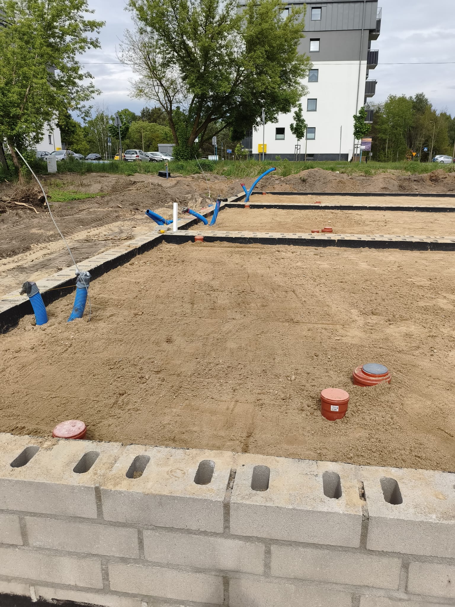 Prace ziemne i przyłącza — Ekoinstall